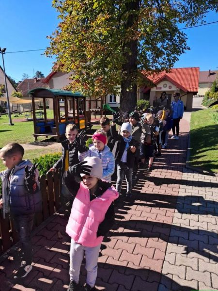 Akcja "Sprzątanie świata" 2 f_large_1806dbdb79b85e926da2c1e790298bd0bdf3969978e6