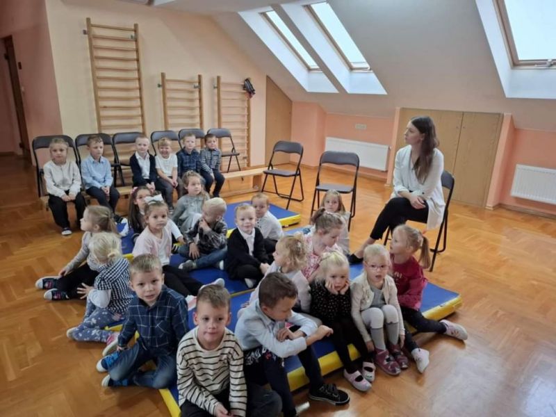 Dzień Edukacji Narodowej 9 f_large_1815ea6b9d7b11d57acc02447153e0478a3635b2bfab