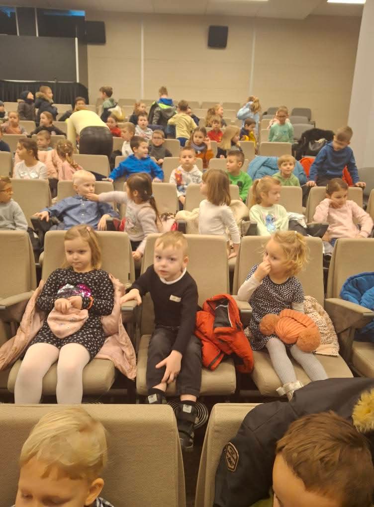 Wyjazd do Centrum Kulturalno – Bibliotecznego w Brzesku