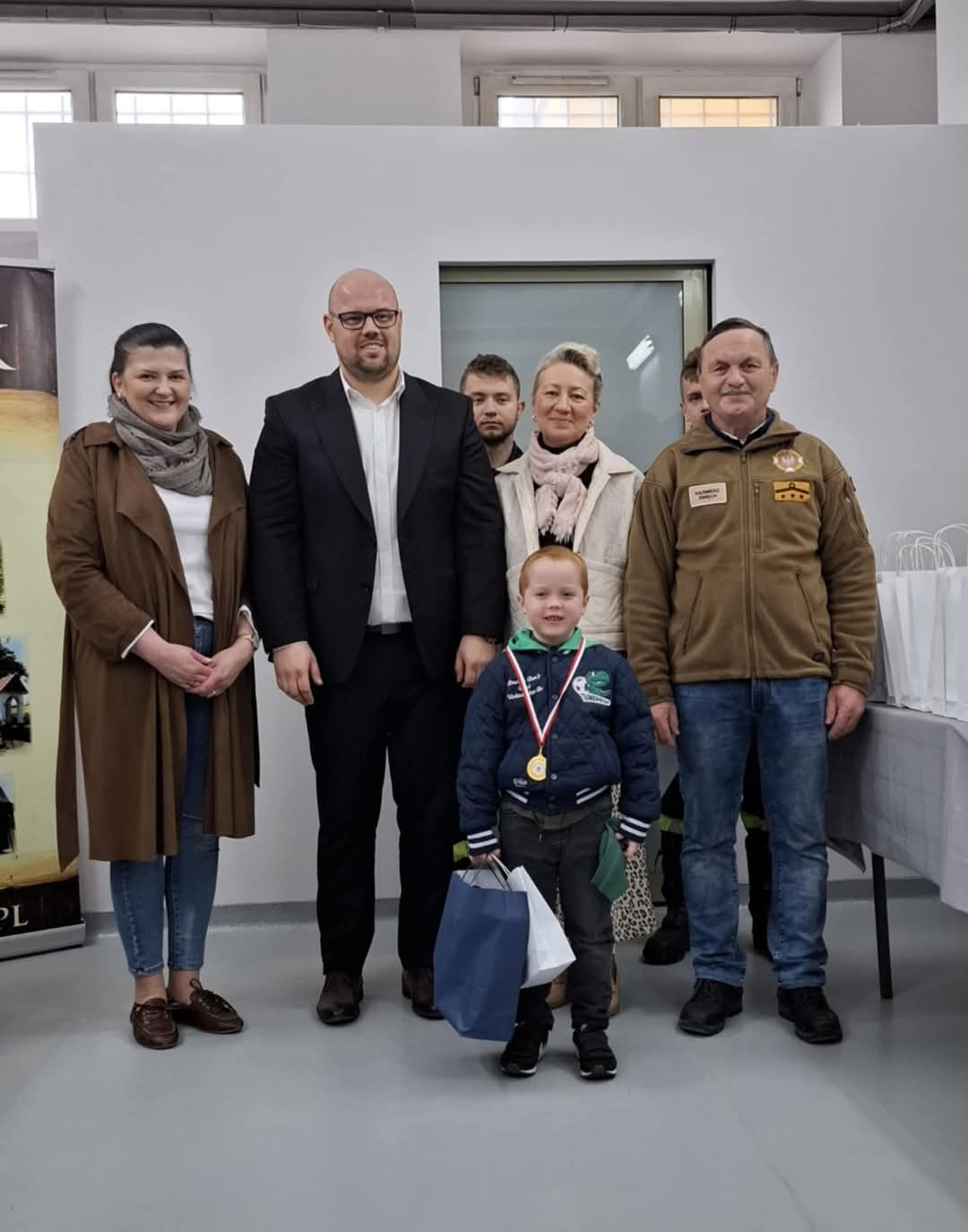 Konkurs plastyczny ” Ziemia – Woda – Powietrze – Strażacy na straży ochrony środowiska”