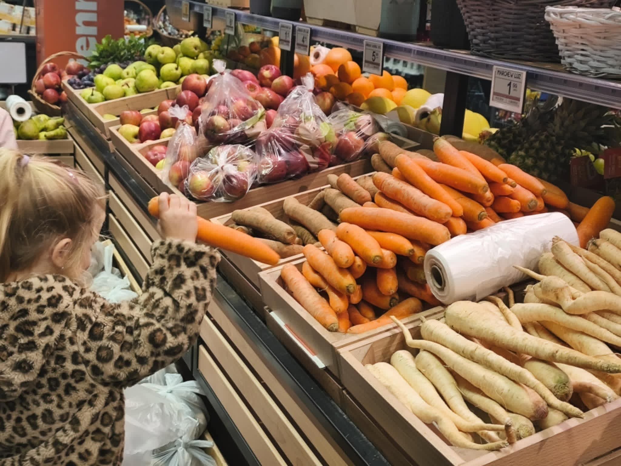 Wizyta starszaków w sklepie